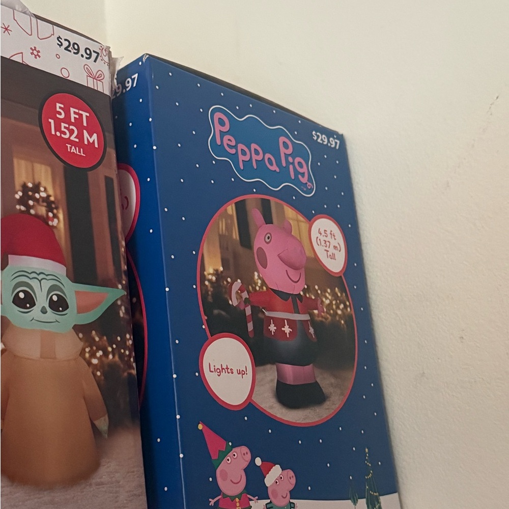 Peppa Pig Holiday Inflatable - Red and Pink